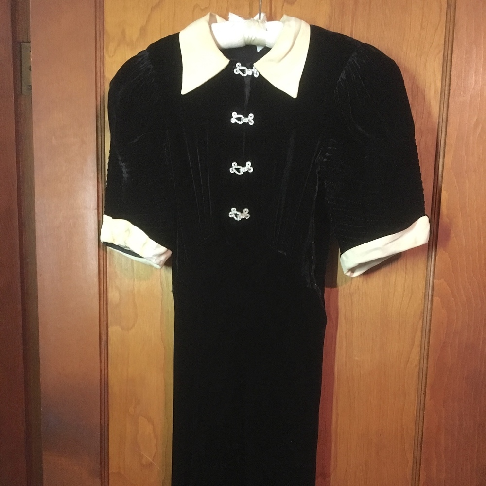 Vintage 30s Black Velvet Long Dress